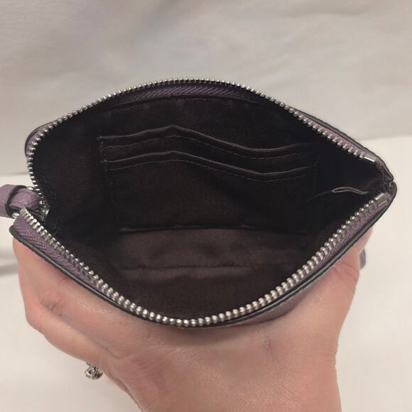 Coach New York Amethyst Purple Corner Zip Wristlet Cross Grain Leather Wallet - Picture 6 of 13